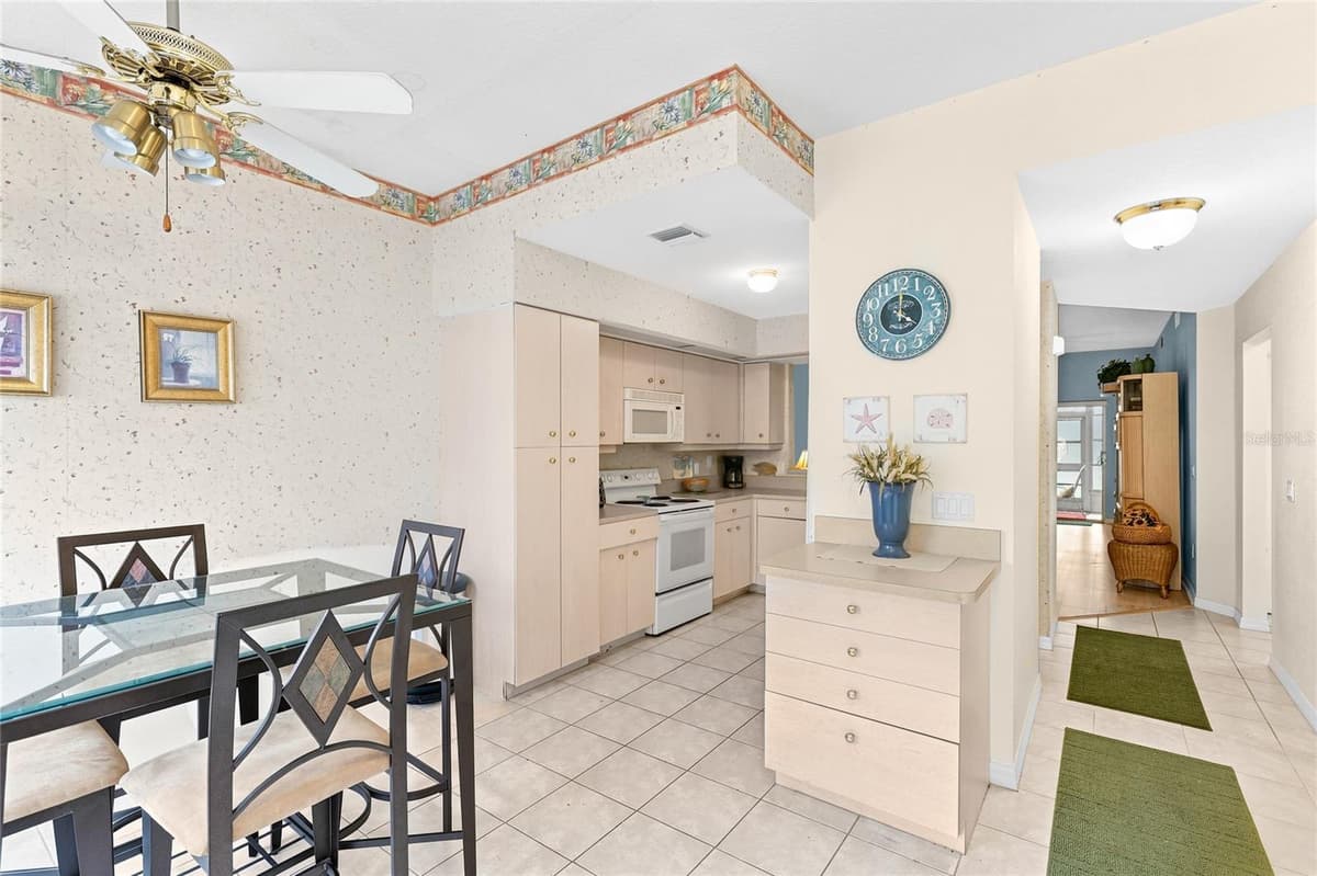 5800 SABAL TRACE DRIVE — photo 5 of 41
