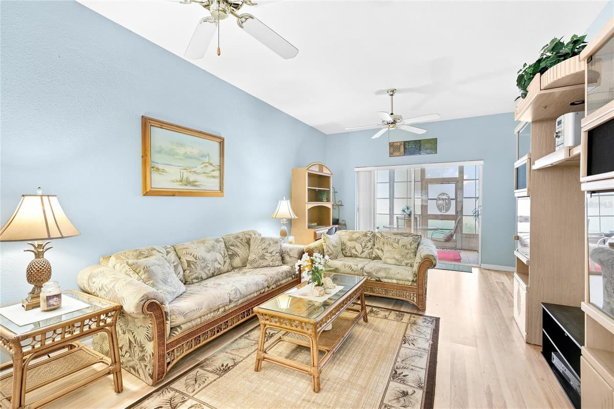 5800 SABAL TRACE DRIVE — photo 9 of 41