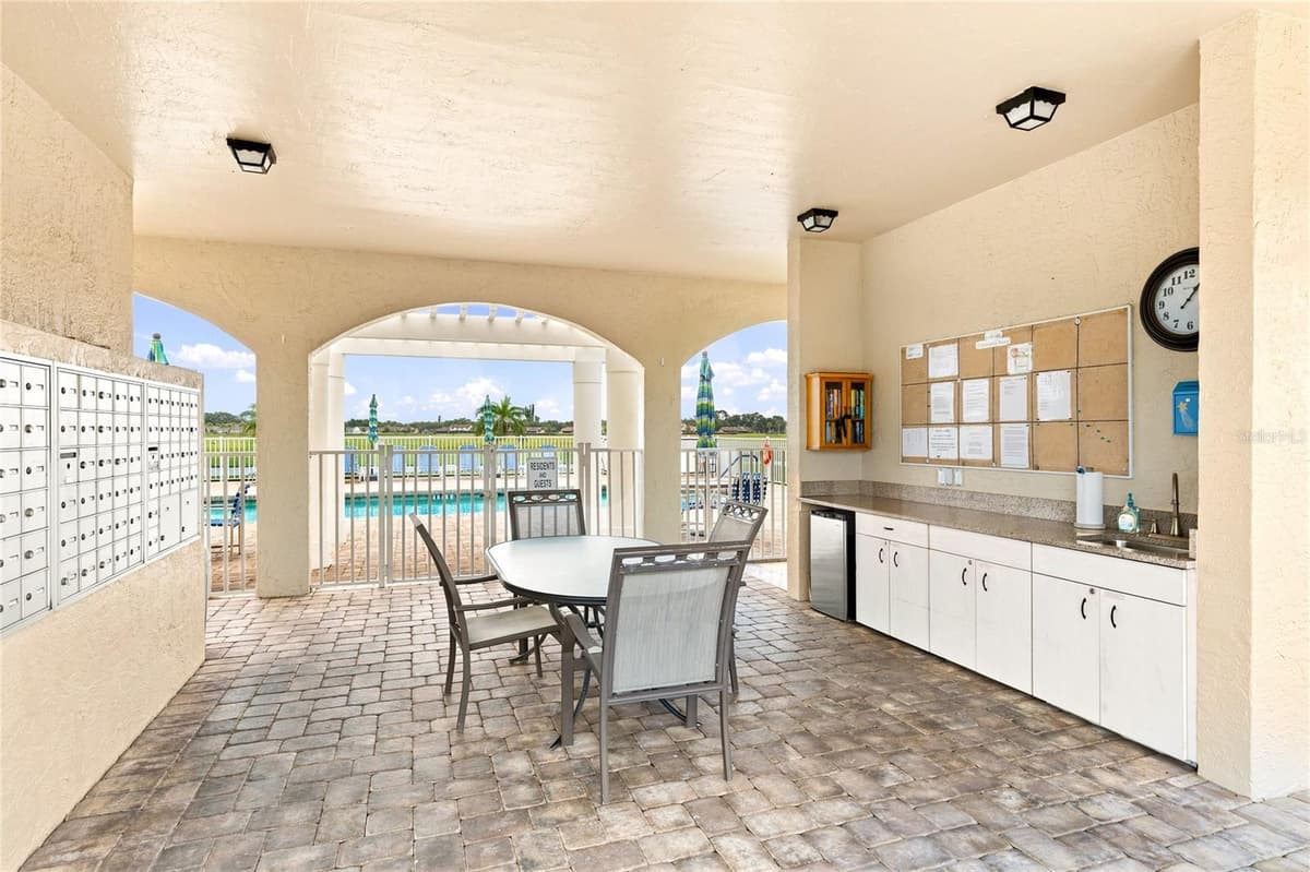 5800 SABAL TRACE DRIVE — photo 33 of 41