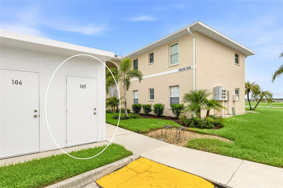 5800 SABAL TRACE DRIVE — photo 2 of 41