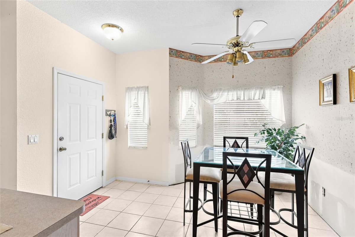 5800 SABAL TRACE DRIVE — photo 6 of 41