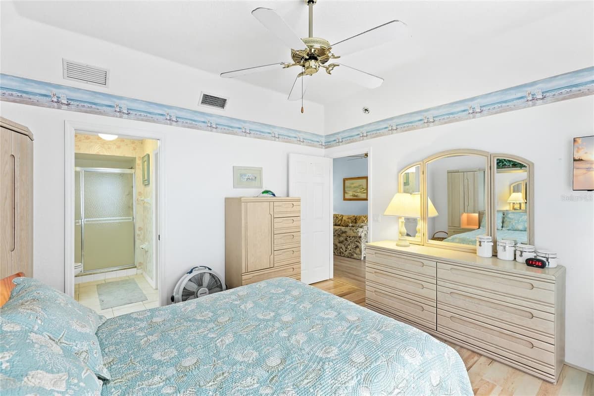 5800 SABAL TRACE DRIVE — photo 17 of 41