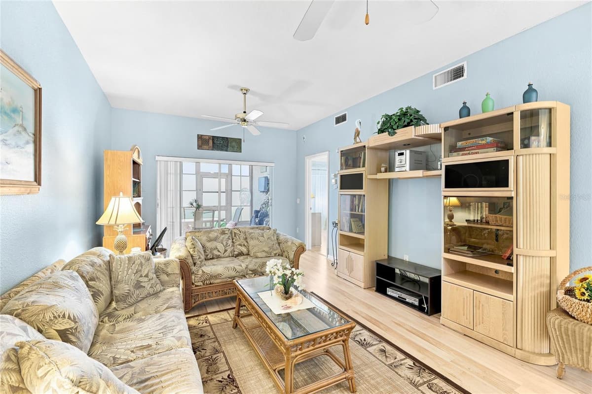 5800 SABAL TRACE DRIVE — photo 10 of 41
