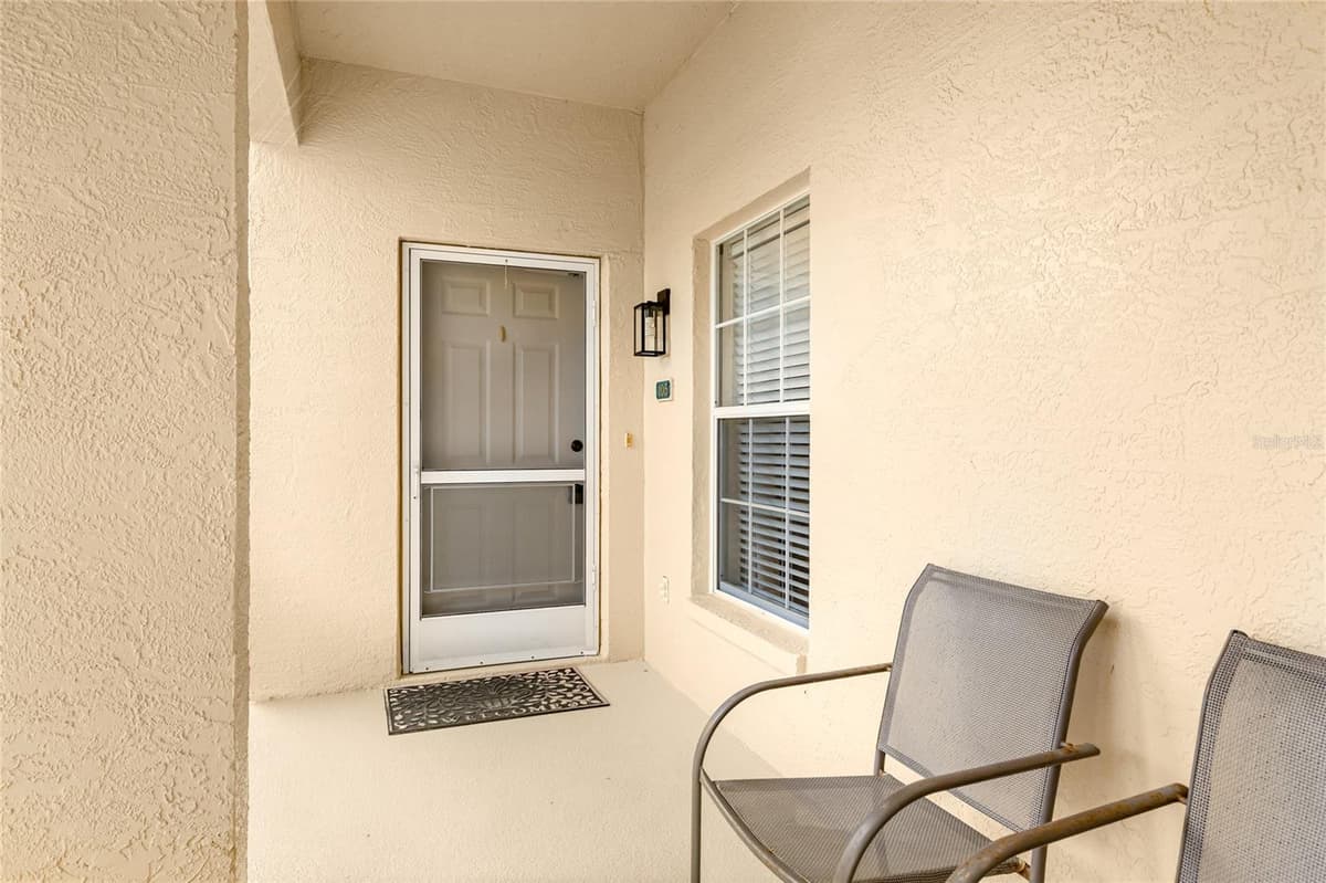 5800 SABAL TRACE DRIVE — photo 4 of 41