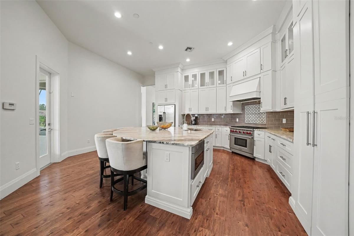 3450 FOXMEADOW COURT — photo 16 of 49