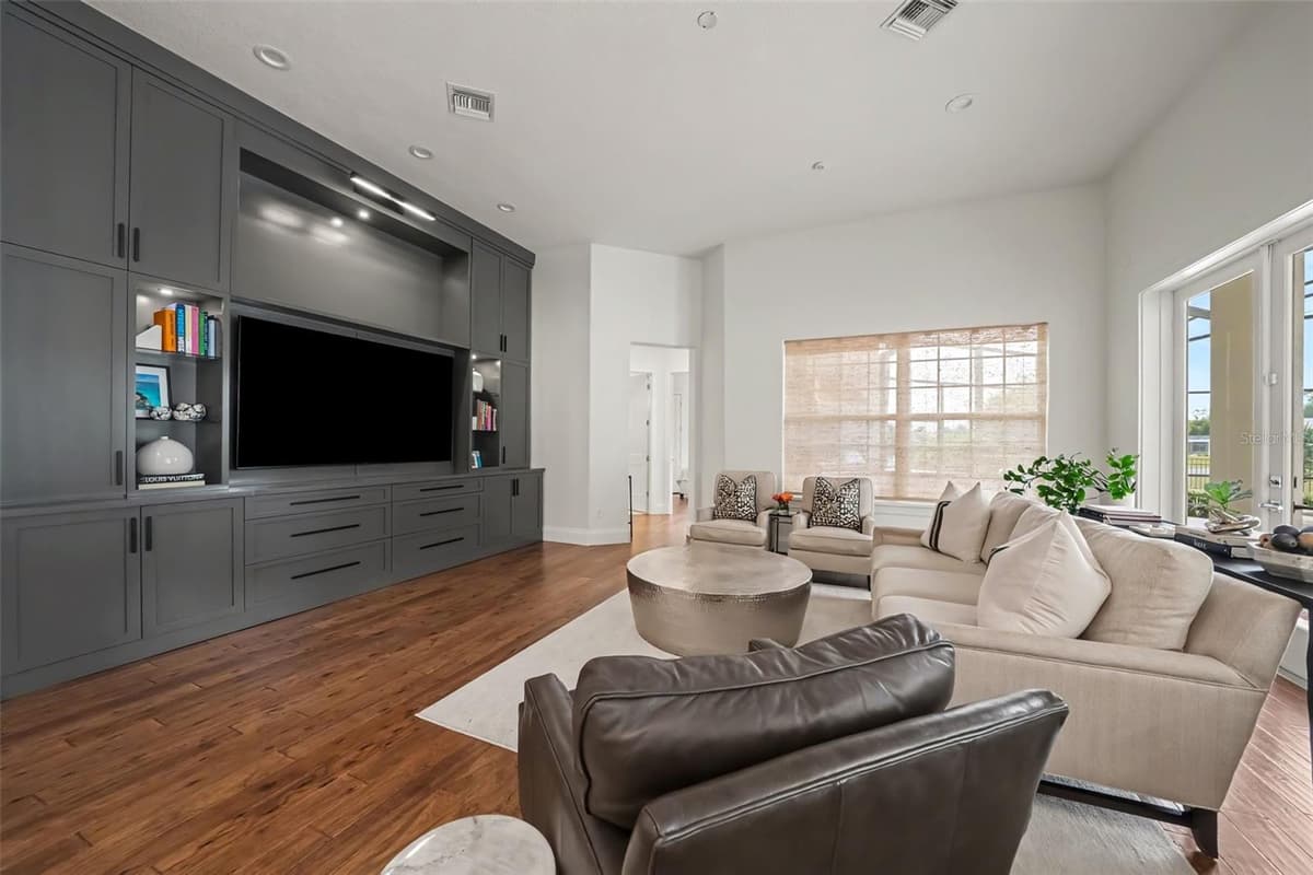 3450 FOXMEADOW COURT — photo 9 of 49