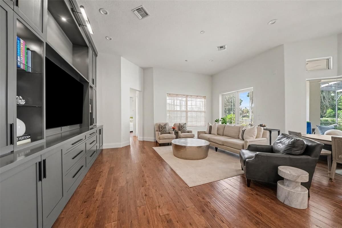3450 FOXMEADOW COURT — photo 11 of 49