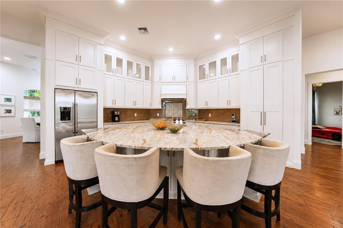 3450 FOXMEADOW COURT — photo 15 of 49