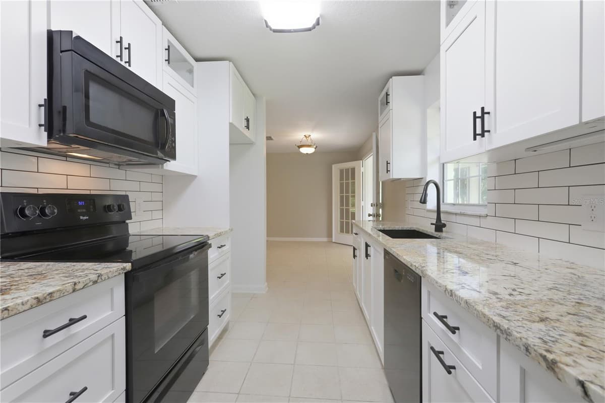 2020 LEMON STREET — photo 6 of 25