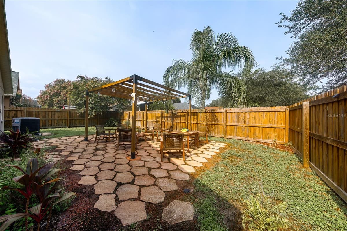 8422 POYDRAS LANE — photo 45 of 70