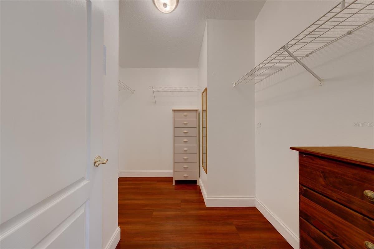 8422 POYDRAS LANE — photo 31 of 70