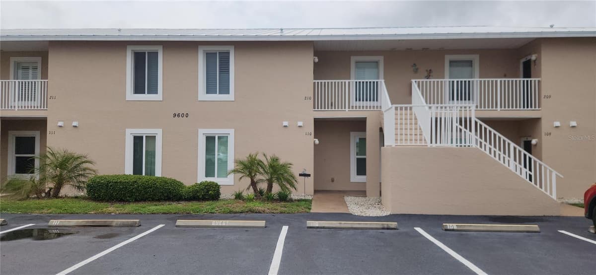 9600 FIDDLERS GREEN CIRCLE — photo 1 of 27