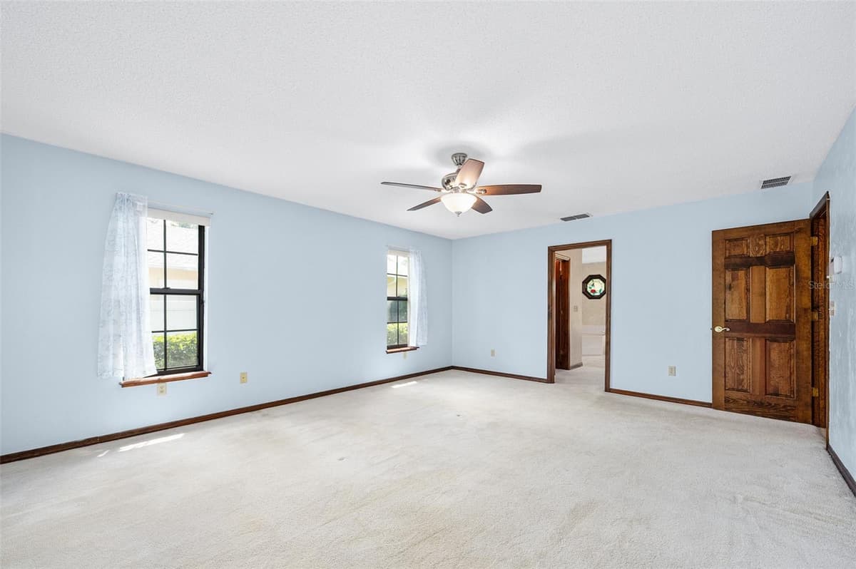 43 WINDING CREEK WAY — photo 24 of 52