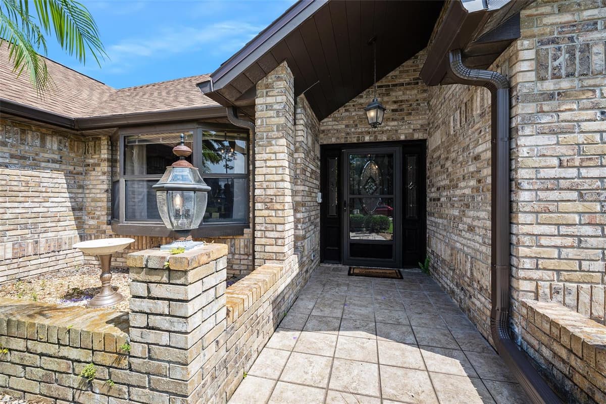 43 WINDING CREEK WAY — photo 8 of 52
