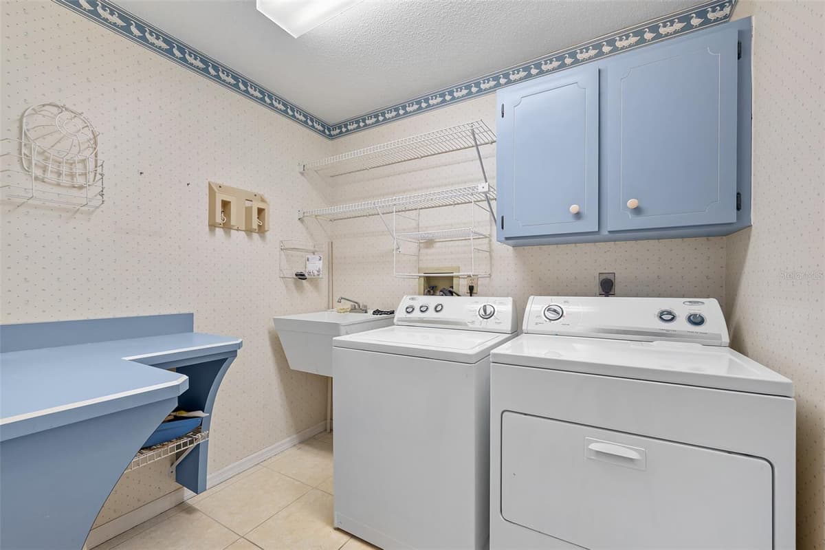 43 WINDING CREEK WAY — photo 21 of 52