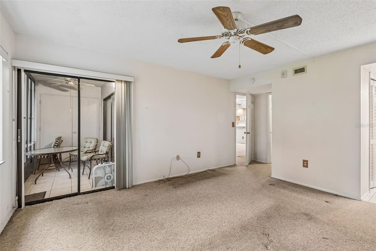 129 NANCY DRIVE — photo 21 of 68