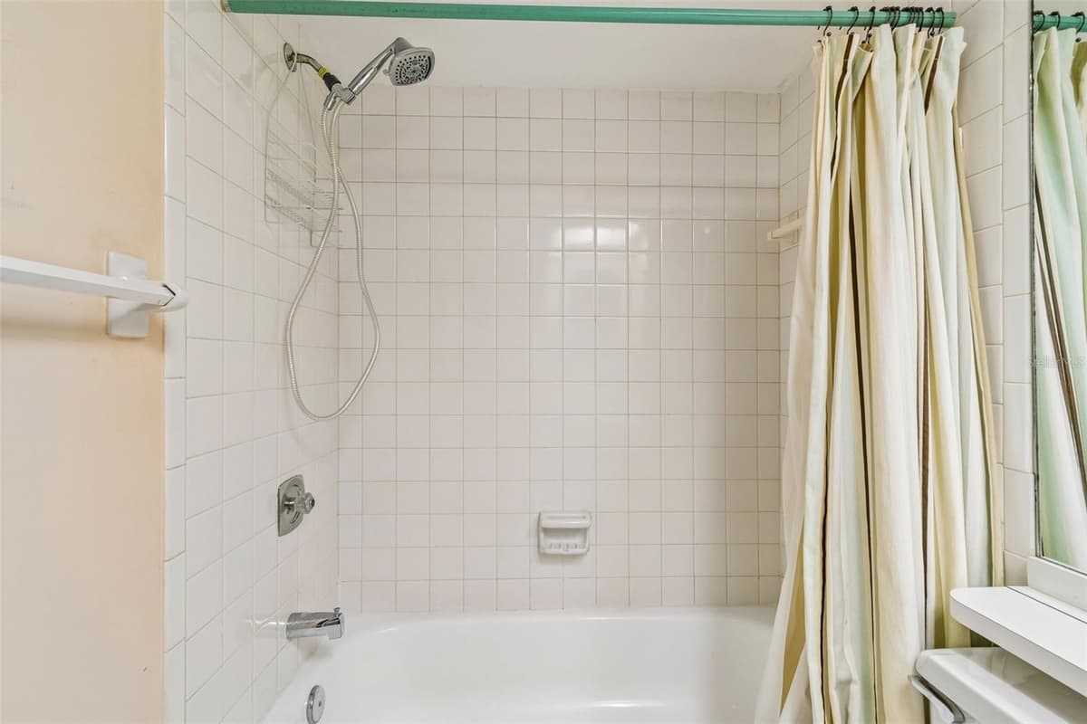 129 NANCY DRIVE — photo 30 of 68