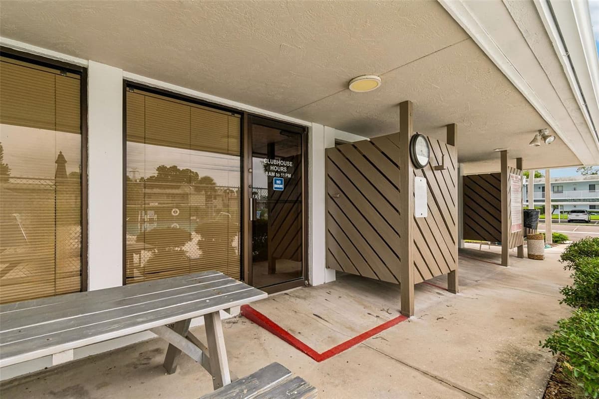 129 NANCY DRIVE — photo 49 of 68
