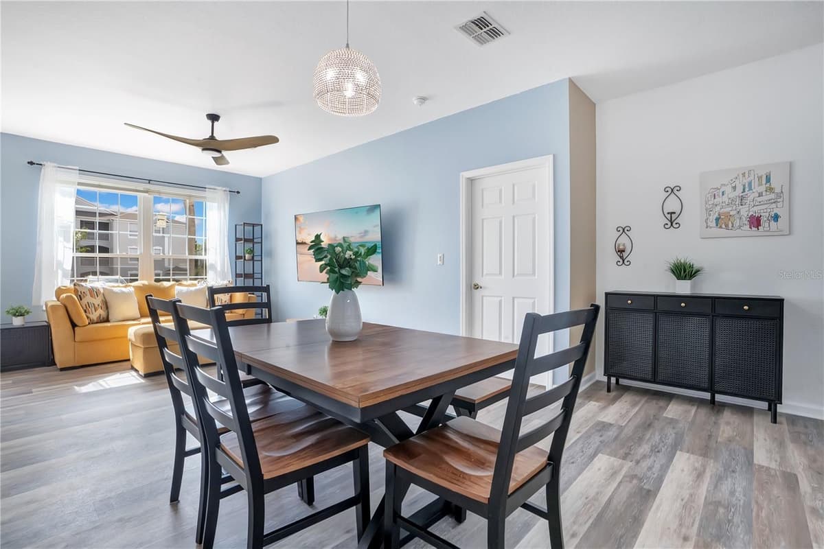2307 BUTTERFLY PALM WAY — photo 17 of 56