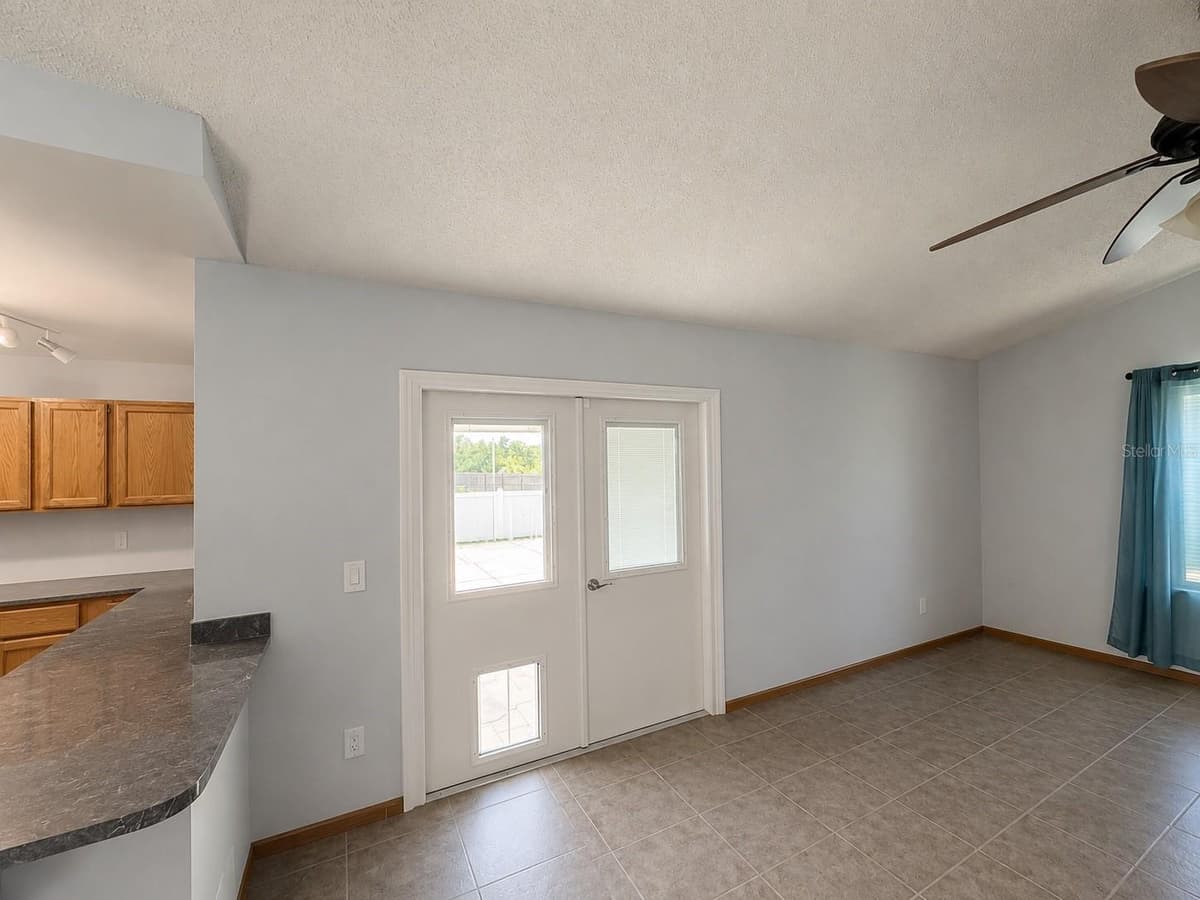5224 MILL STREAM ROAD — photo 5 of 17