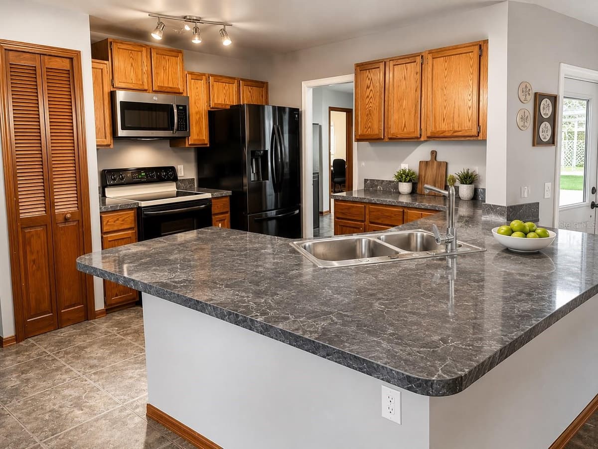 5224 MILL STREAM ROAD — photo 3 of 17