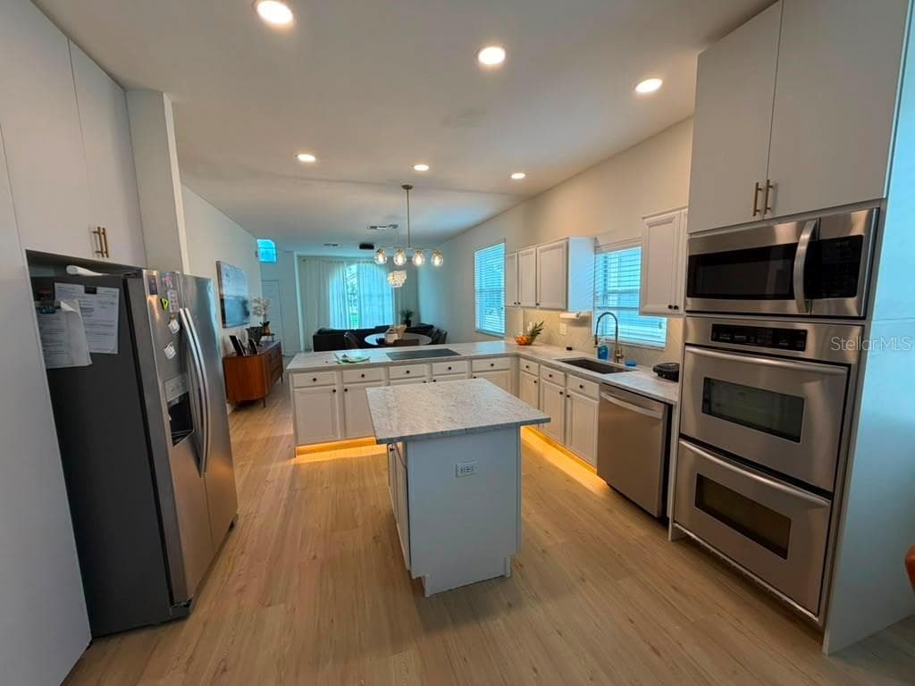 14539 SAINT GEORGES HILL DRIVE — photo 3 of 47