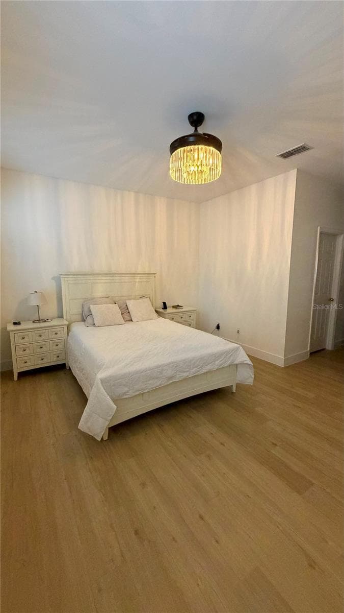 14539 SAINT GEORGES HILL DRIVE — photo 11 of 47
