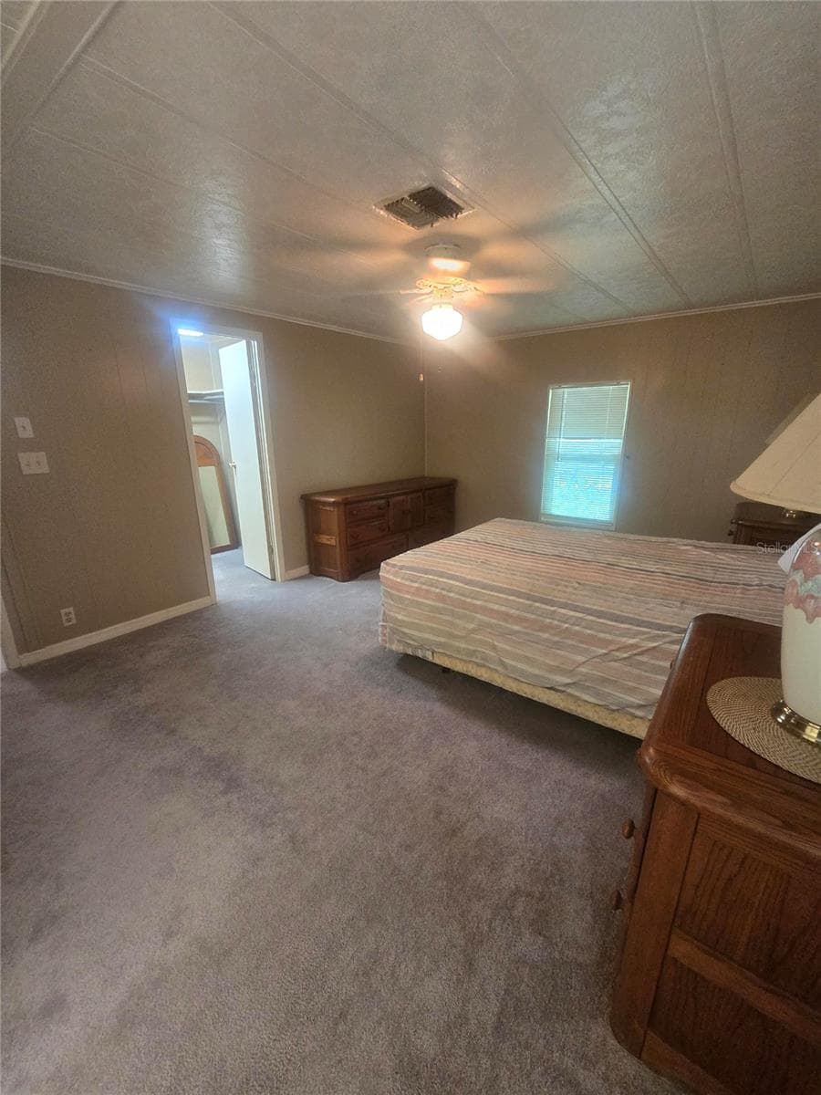 4645 BURNEY DRIVE — photo 4 of 35
