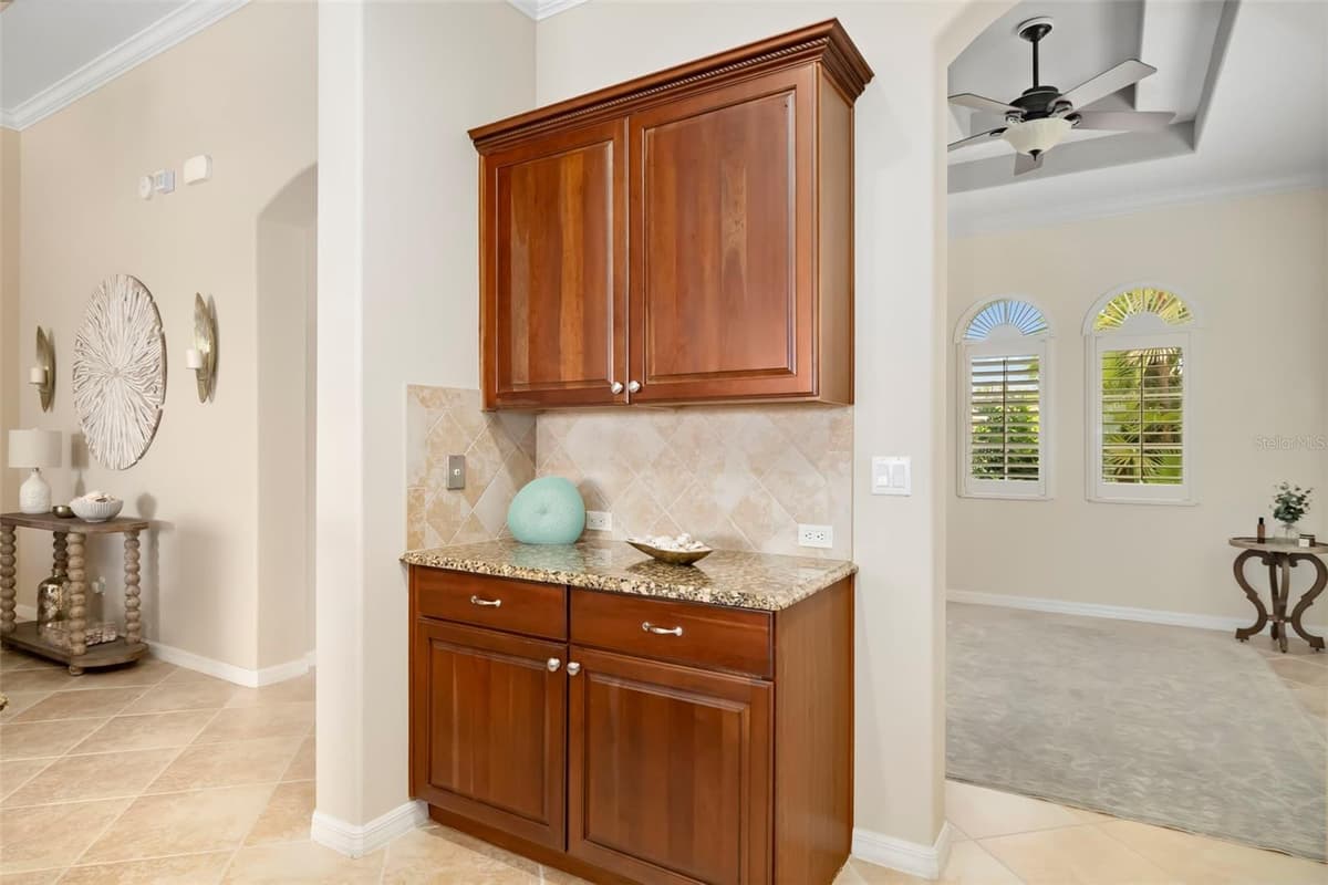 165 PALAZZO COURT — photo 17 of 76