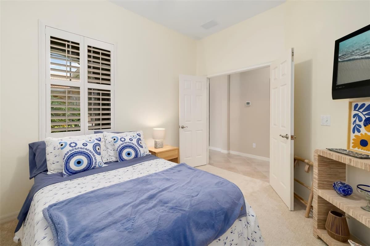 165 PALAZZO COURT — photo 37 of 76