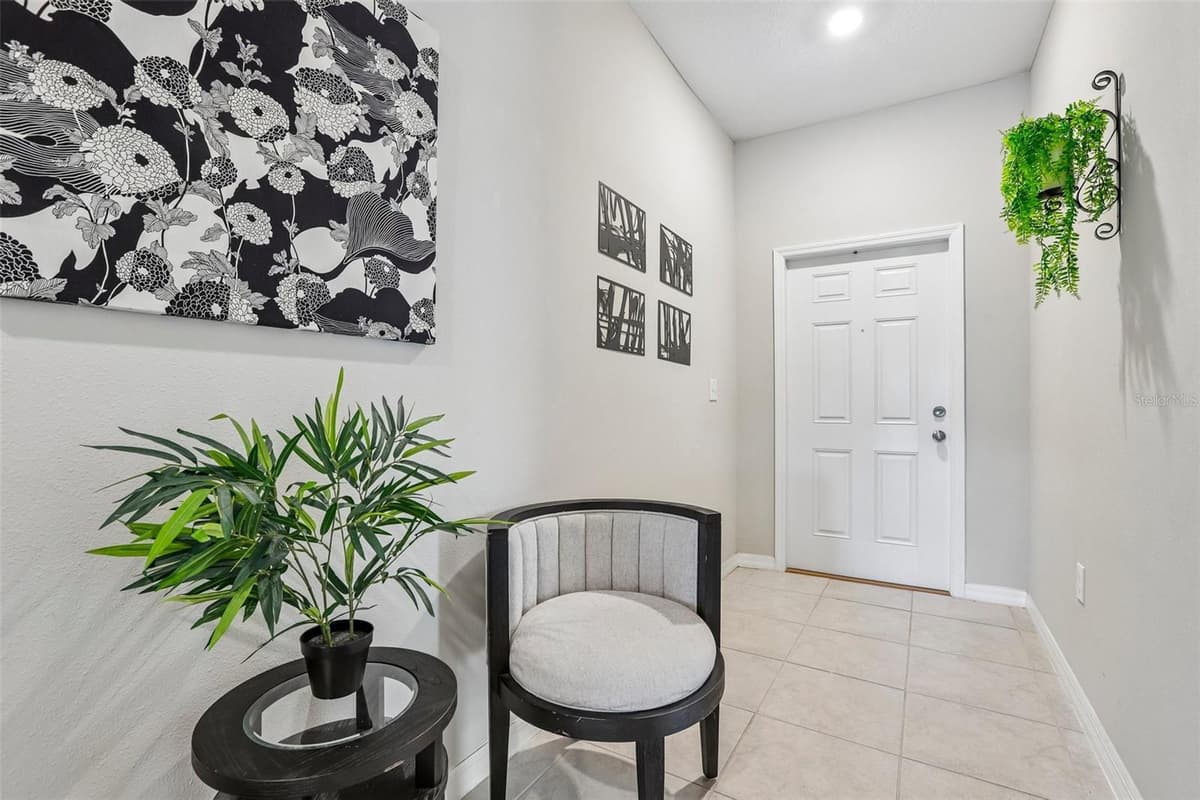 1461 GOLDEN GLOW DRIVE — photo 3 of 32