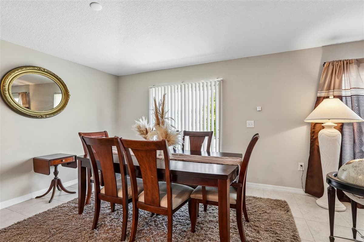 1461 GOLDEN GLOW DRIVE — photo 7 of 32