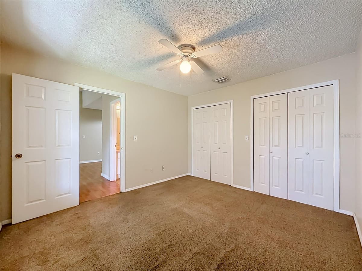 2550 ALAFAYA TRAIL — photo 21 of 42