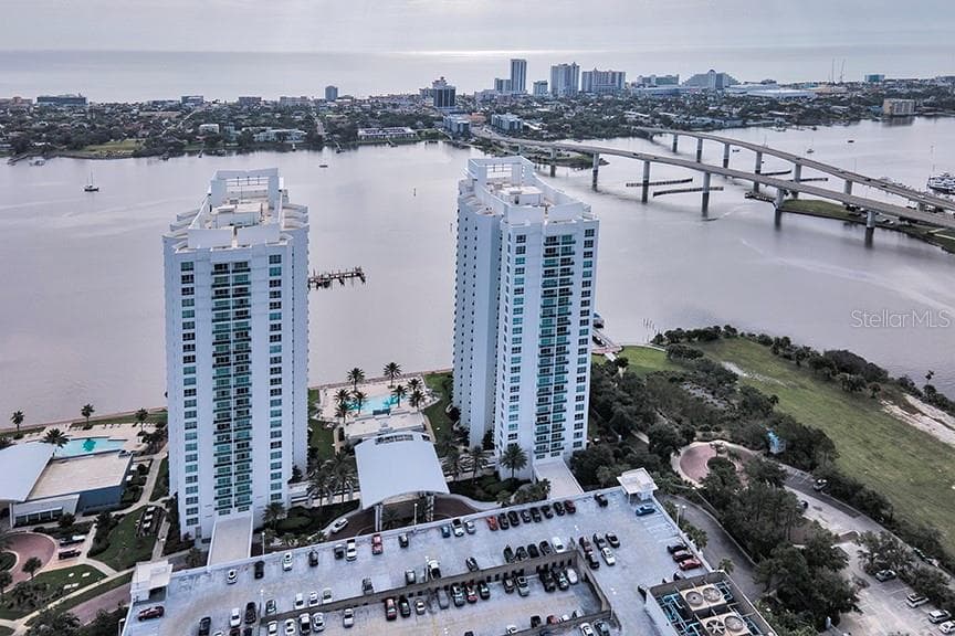 231 RIVERSIDE DRIVE — photo 56 of 77