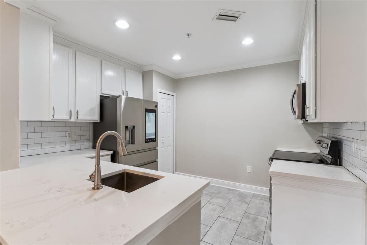 855 BLUE SAGE STREET — photo 11 of 60