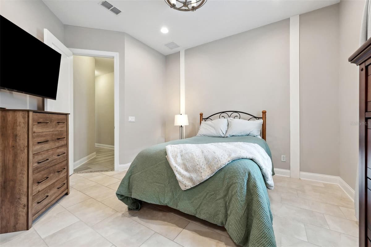 13137 LOWER HARDEN AVENUE — photo 31 of 54