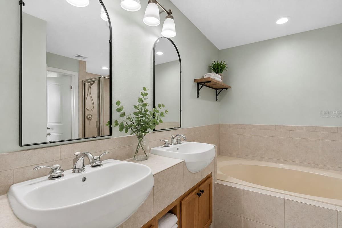 64 CREST AVENUE — photo 12 of 25