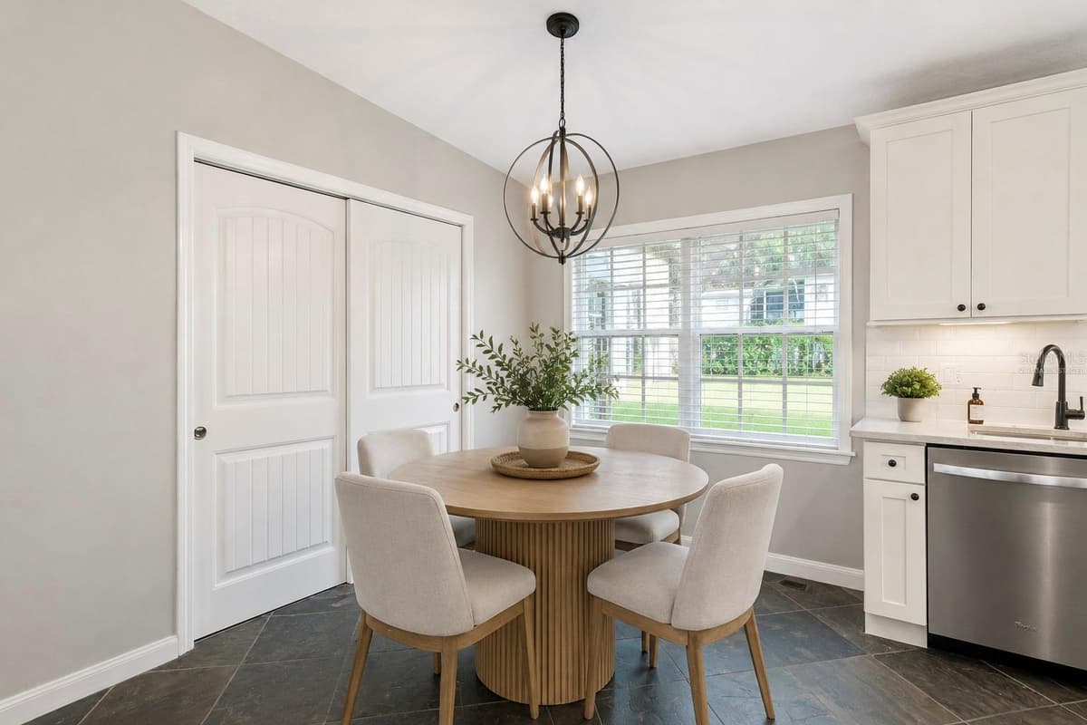 64 CREST AVENUE — photo 8 of 25