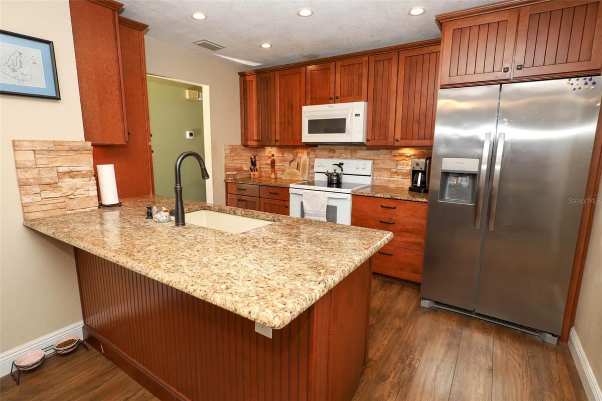 2450 CANTERCLUB TRAIL — photo 12 of 43