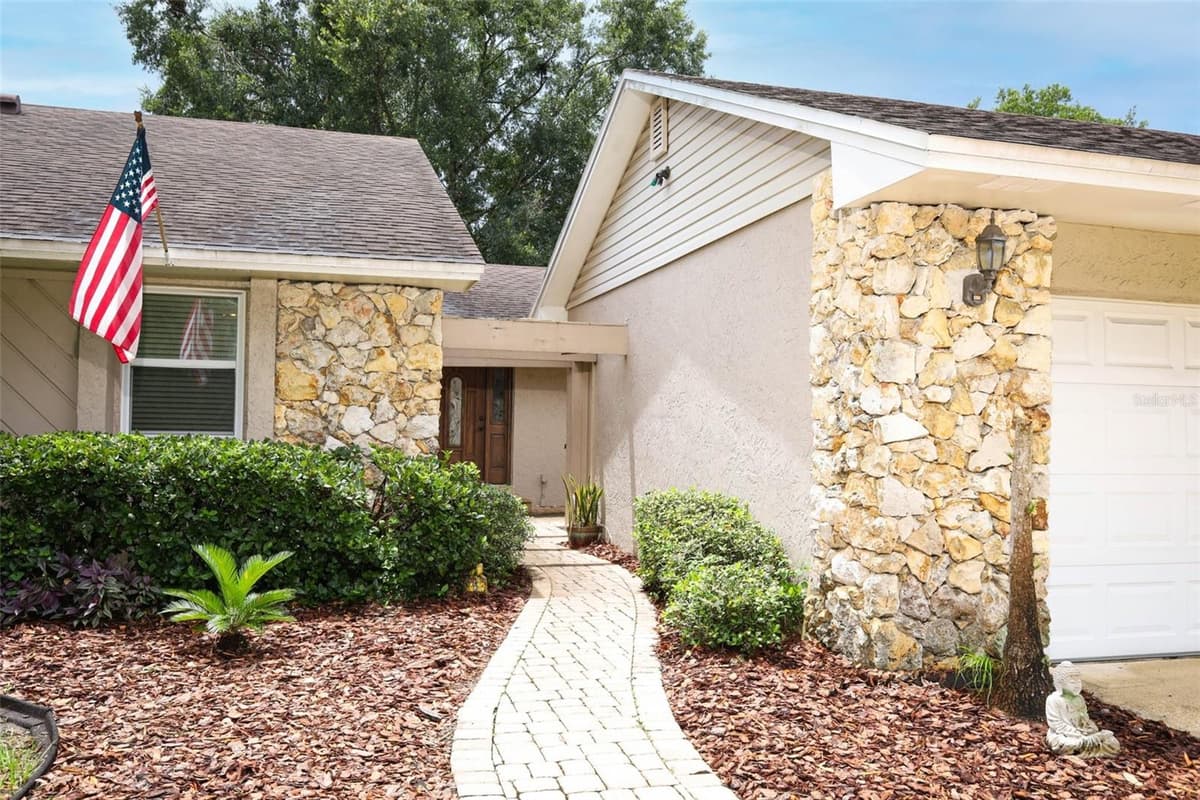2450 CANTERCLUB TRAIL — photo 4 of 43