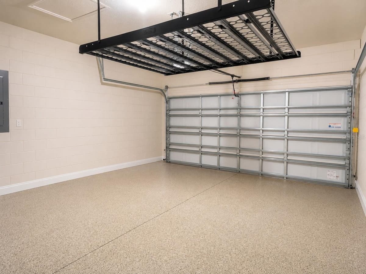 7436 SURREY PINES DRIVE — photo 9 of 15