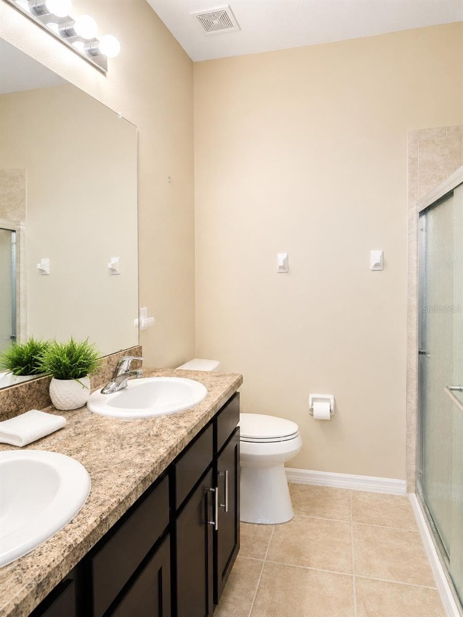 7436 SURREY PINES DRIVE — photo 5 of 15