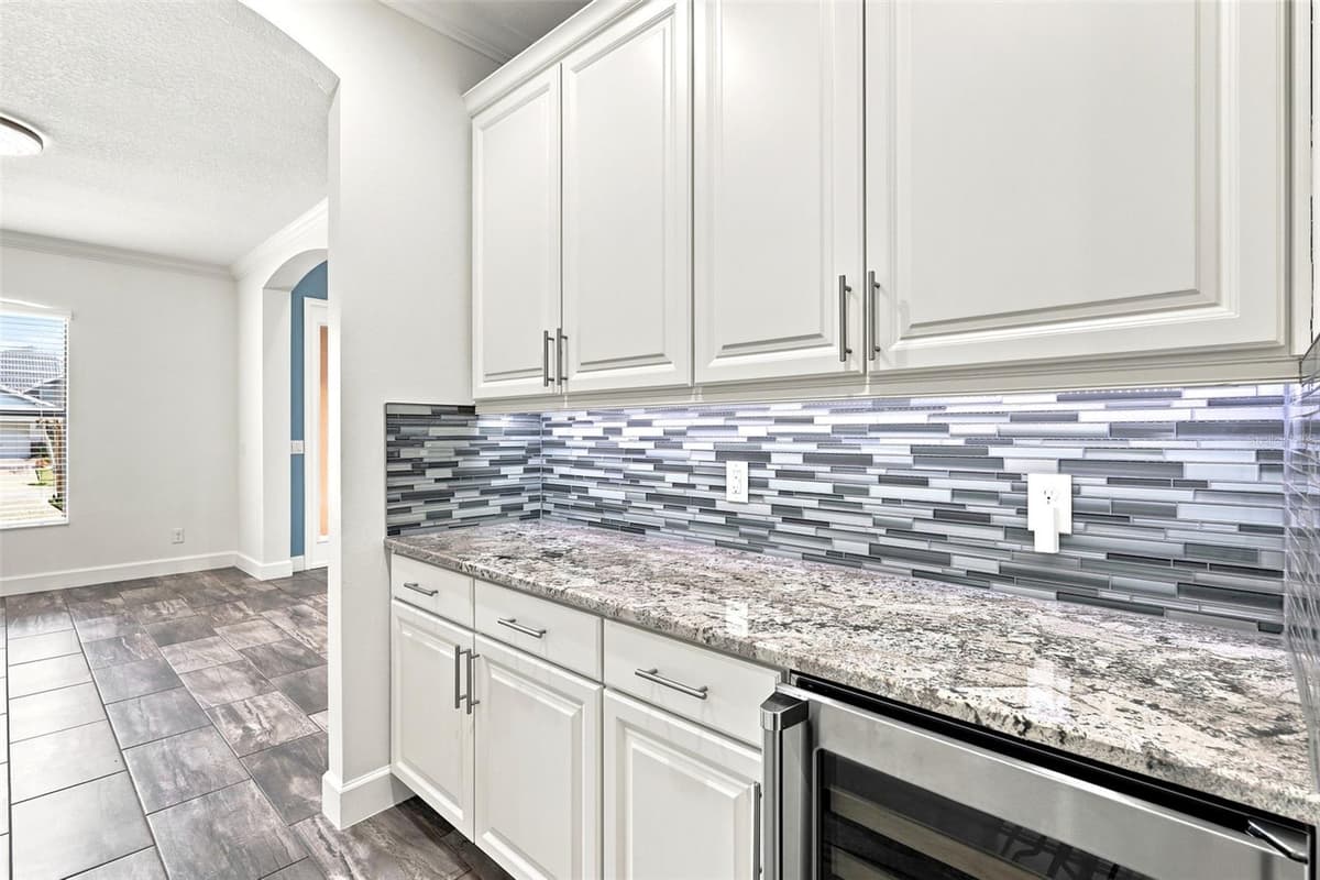5229 WATERSIDE VISTA LANE — photo 32 of 64