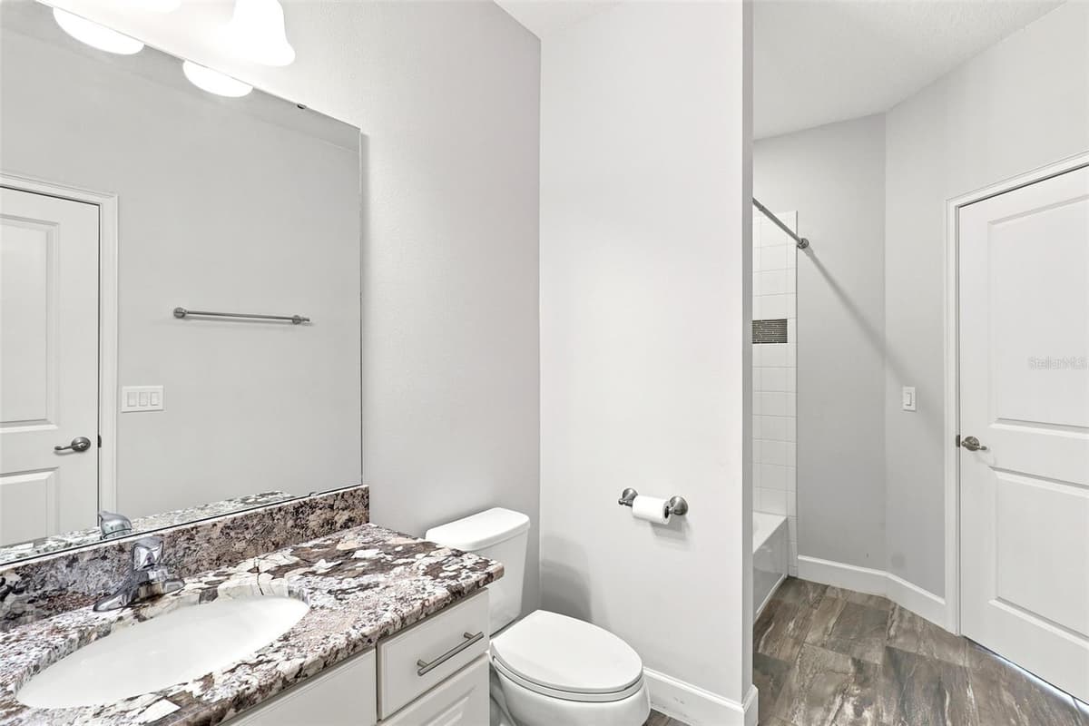 5229 WATERSIDE VISTA LANE — photo 60 of 64