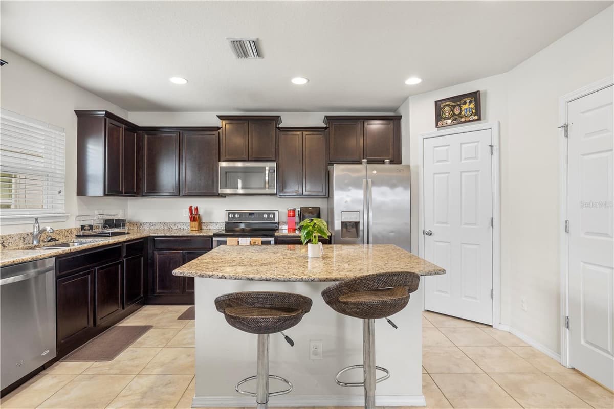 9335 AMERICAN HICKORY LANE — photo 8 of 44