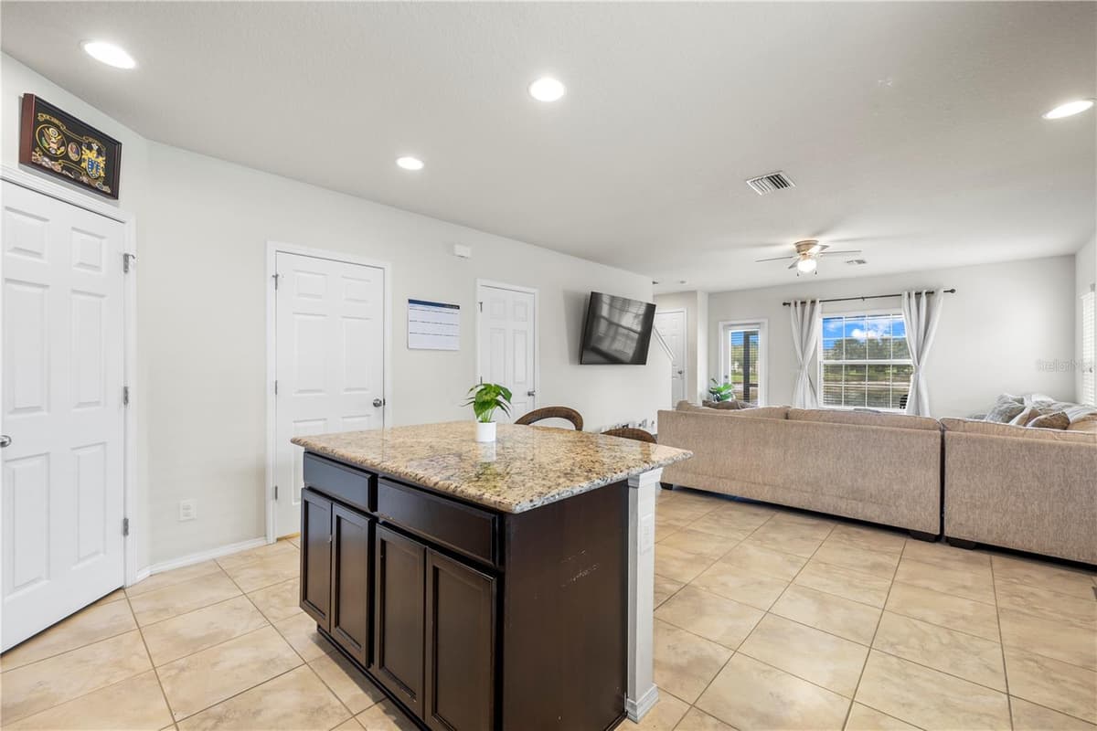 9335 AMERICAN HICKORY LANE — photo 12 of 44