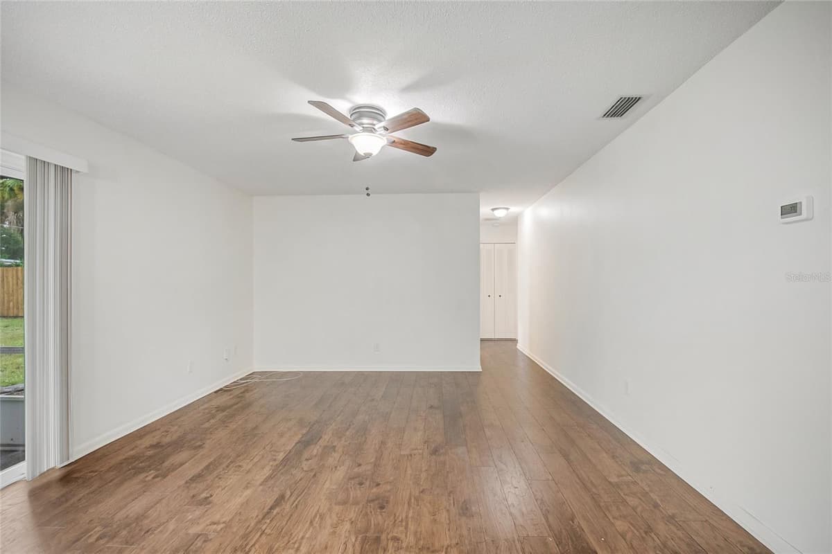 4931 TELLSON PLACE — photo 20 of 38