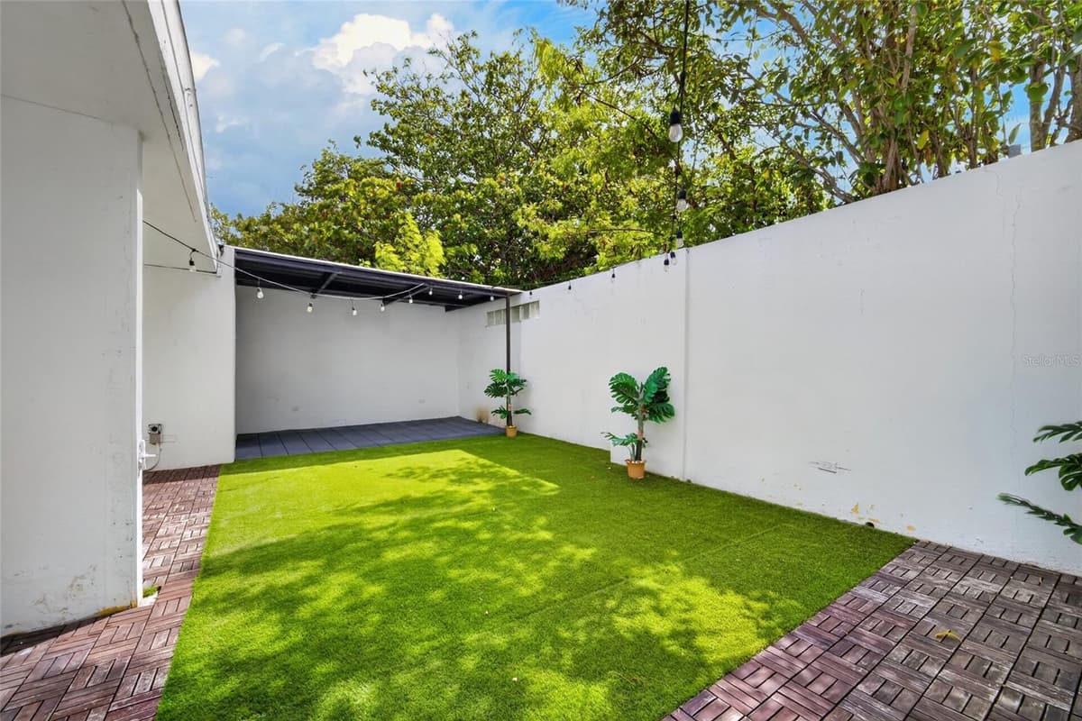 C10 CALLE 5 — photo 18 of 23