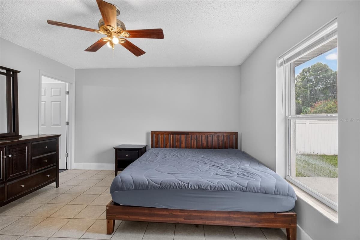 2941 BEDFORD STREET — photo 17 of 33