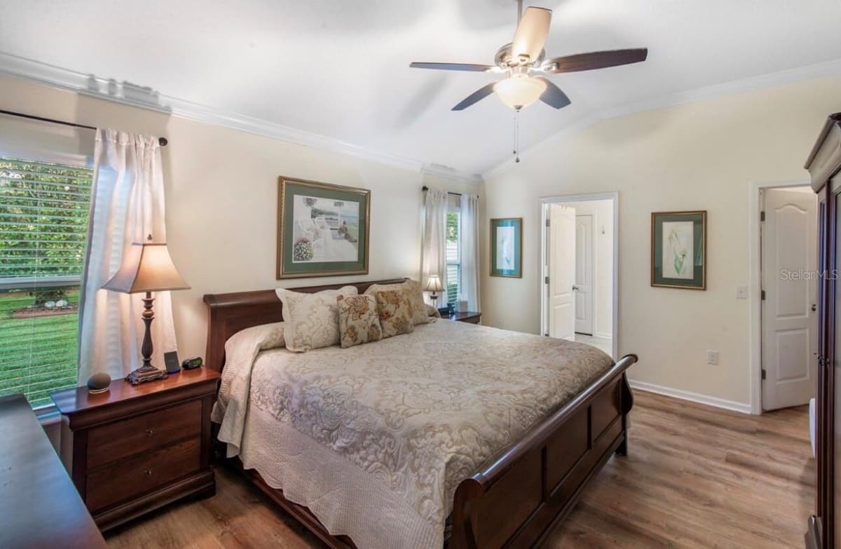 144 HUMMINGBIRD PLACE — photo 5 of 16